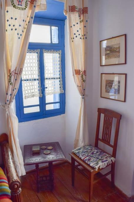 Το Πάνω Σπίτι Της Μαριάνθης Villa Marpissa Bagian luar foto
