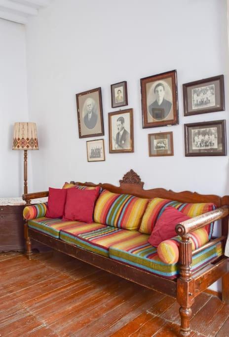 Το Πάνω Σπίτι Της Μαριάνθης Villa Marpissa Bagian luar foto
